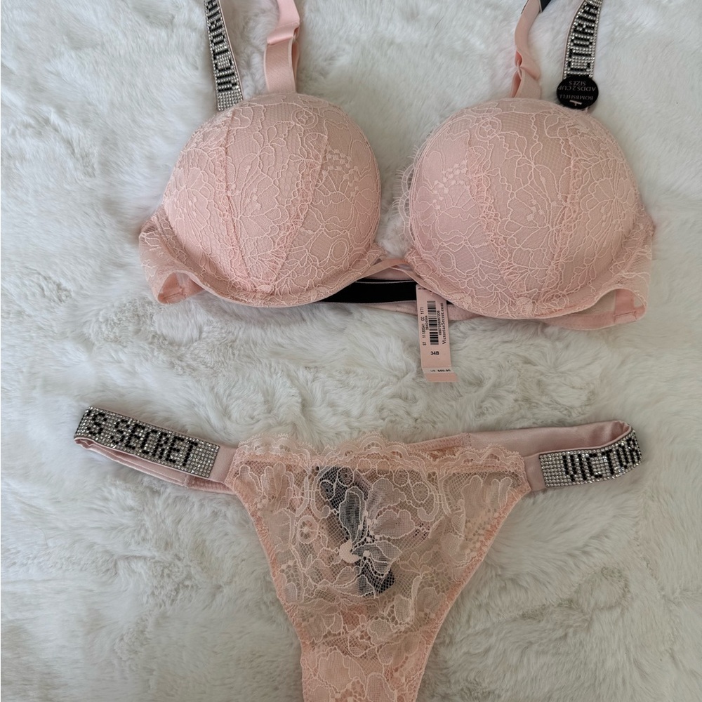 NWT Victoria's Secret BOMBSHELL Pink Lace Bra and Panty Set
